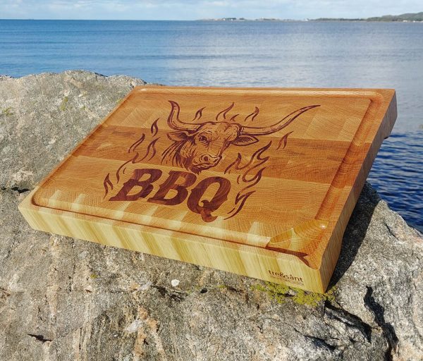 Skjærefjøl i eik endeved med BBQ-motiv - Bilde 5