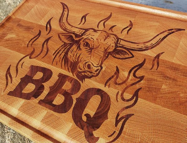 Skjærefjøl i eik endeved med BBQ-motiv - Bilde 6